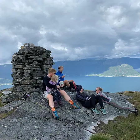 Fjordhytte-17 In Norwegen Direkt Am Fjord, Mit Mietbaren 9,9 Ps Bis 60 Ps Motorbooten Semesterbostad Bjordal (Hoyanger)