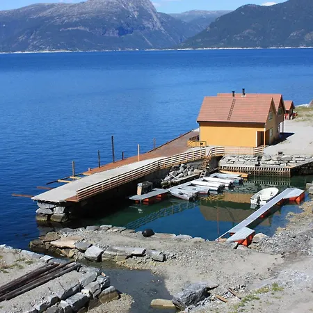 Fjordhytte-17 In Norwegen Direkt Am Fjord, Mit Mietbaren 9,9 Ps Bis 60 Ps Motorbooten *