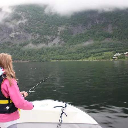 Fjordhytte-17 In Norwegen Direkt Am Fjord, Mit Mietbaren 9,9 Ps Bis 60 Ps Motorbooten Semesterbostad Bjordal (Hoyanger)