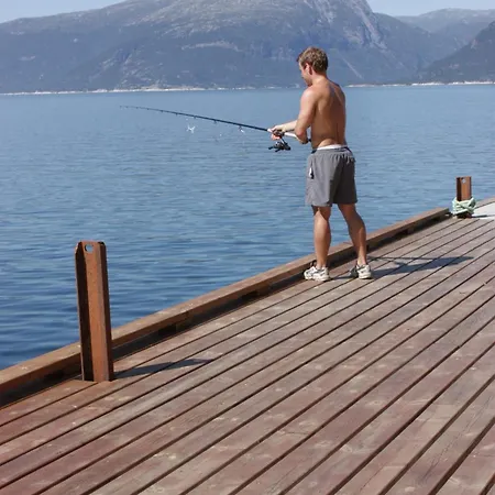 Semesterbostad Fjordhytte-17 In Norwegen Direkt Am Fjord, Mit Mietbaren 9,9 Ps Bis 60 Ps Motorbooten Bjordal (Hoyanger)