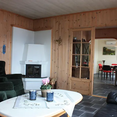 Fjordhytte-17 In Norwegen Direkt Am Fjord, Mit Mietbaren 9,9 Ps Bis 60 Ps Motorbooten Semesterbostad Bjordal (Hoyanger)