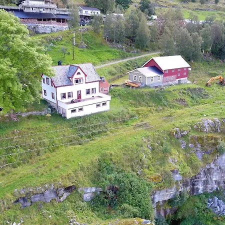 Fjordhytte-17 In Norwegen Direkt Am Fjord, Mit Mietbaren 9,9 Ps Bis 60 Ps Motorbooten Bjordal (Hoyanger)