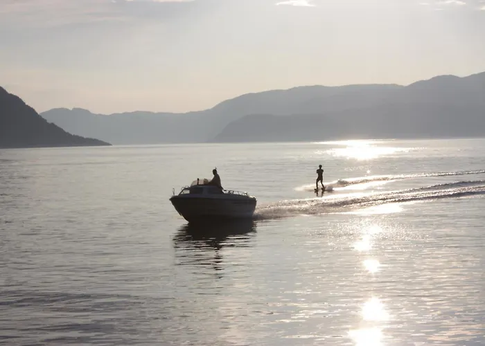 Fjordhytte-17 In Norwegen Direkt Am Fjord, Mit Mietbaren 9,9 Ps Bis 60 Ps Motorbooten * Bjordal (Hoyanger)