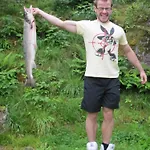 Fjordhytte-17 In Norwegen Direkt Am Fjord, Mit Mietbaren 9,9 Ps Bis 60 Ps Motorbooten * Bjordal (Hoyanger)